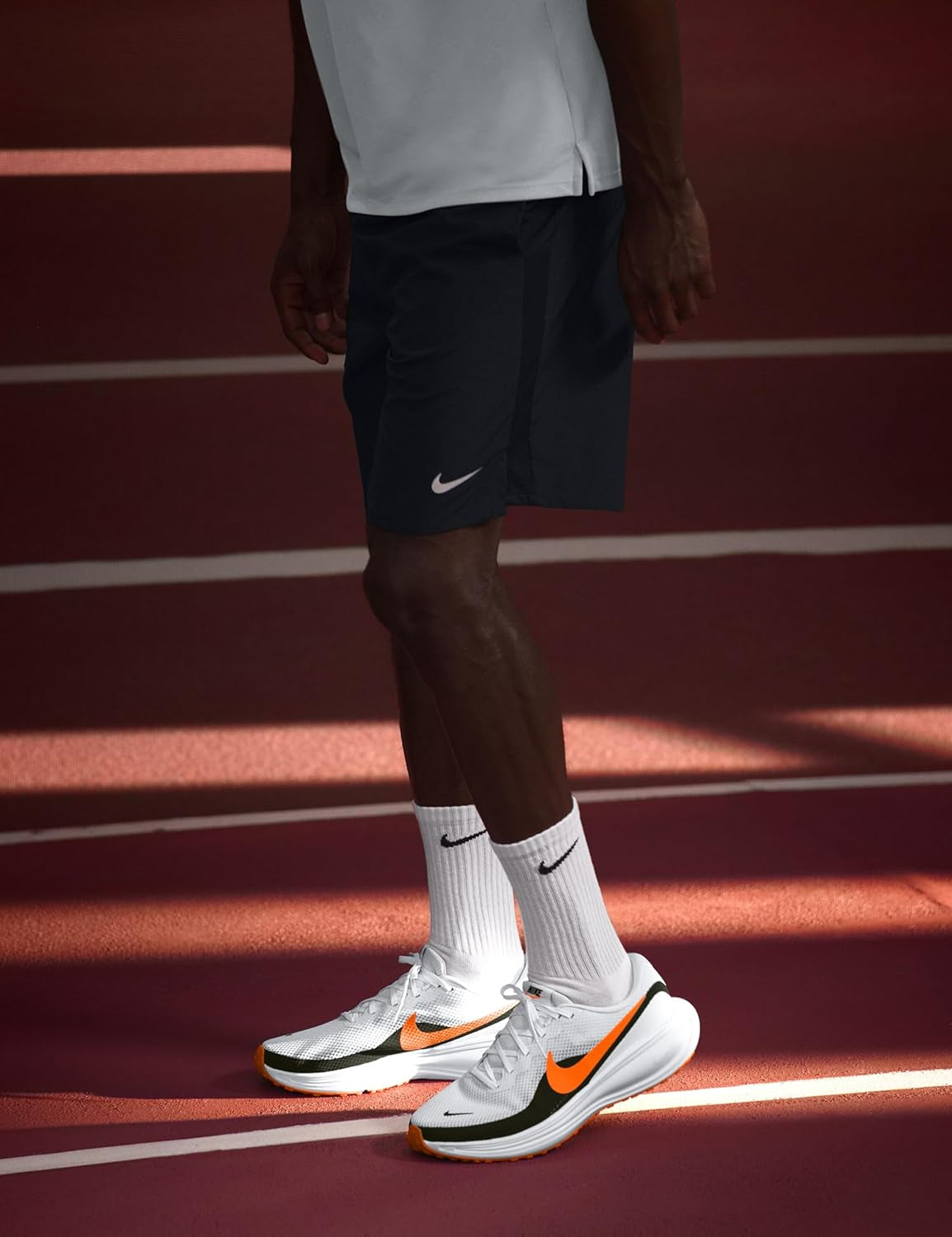 Nike Men'S Revolution 8 Road Running Shoes
