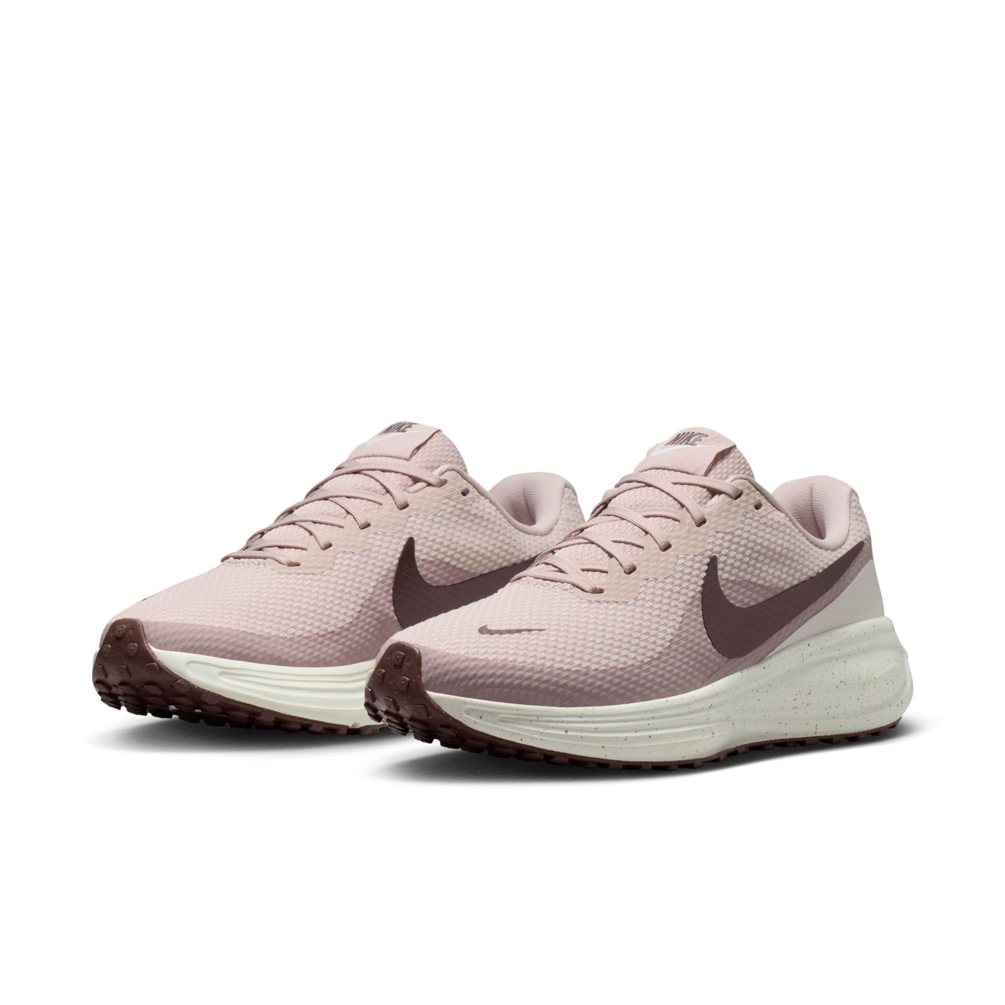 Nike Women's Revolution 8 Road Running Shoes, Silt Red/White-Particle Rose-Tattoo, 8.5