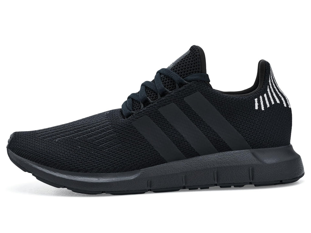 adidas Womens Swift Run Core Black/Core Black/Wonder Quartz 9