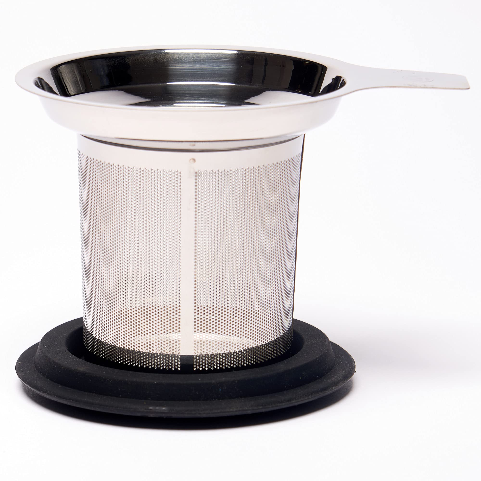 August Uncommon Tea Infuser – 18/8 Stainless Steel Mesh Tea Strainer with Silicone Lid – Extra Fine BPA Free Loose Leaf Tea Filter – Fits Most Mugs and Teapots (L 4.25" x W 4.125" x H 3.5)