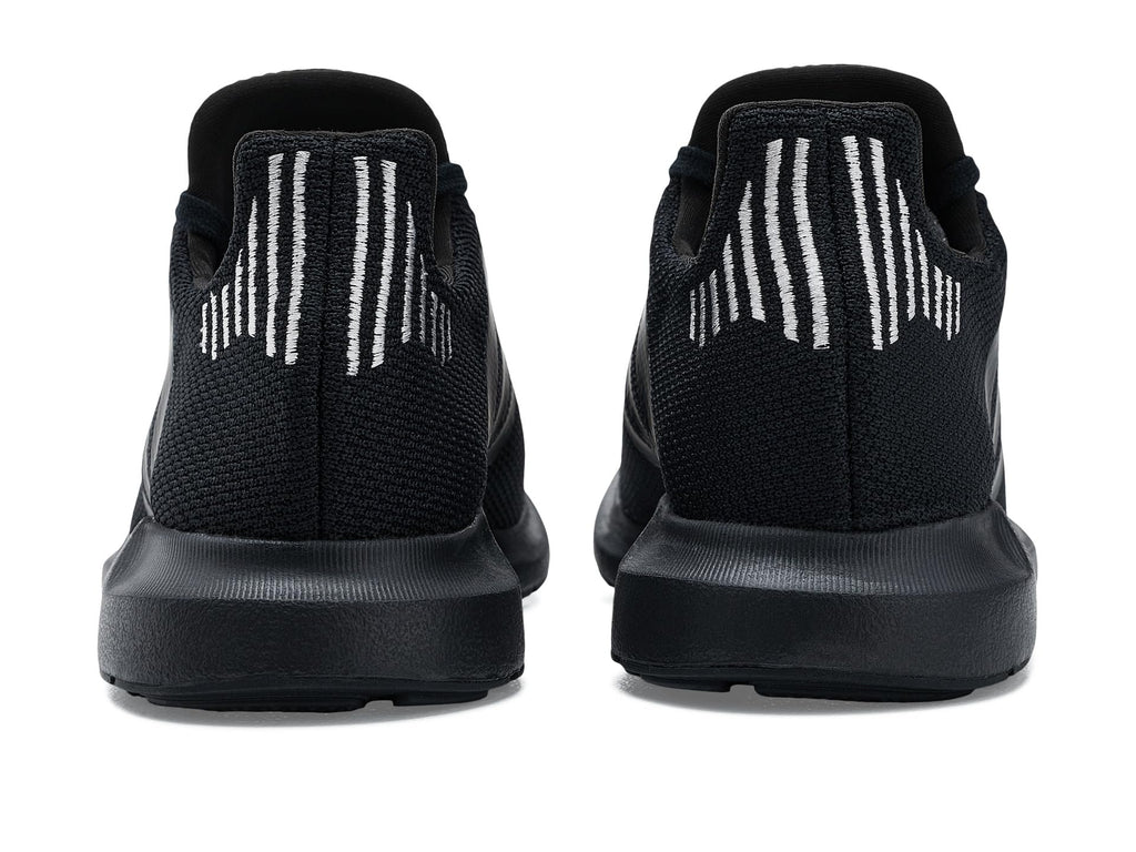 adidas Womens Swift Run Core Black/Core Black/Wonder Quartz 9