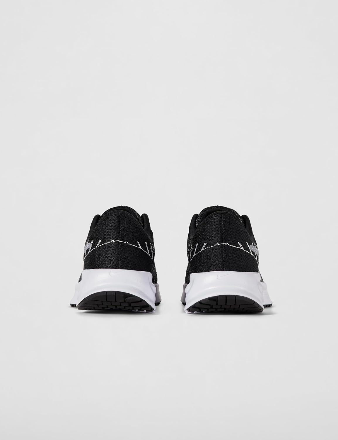 Nike Women'S Run Defy Road Running Shoes