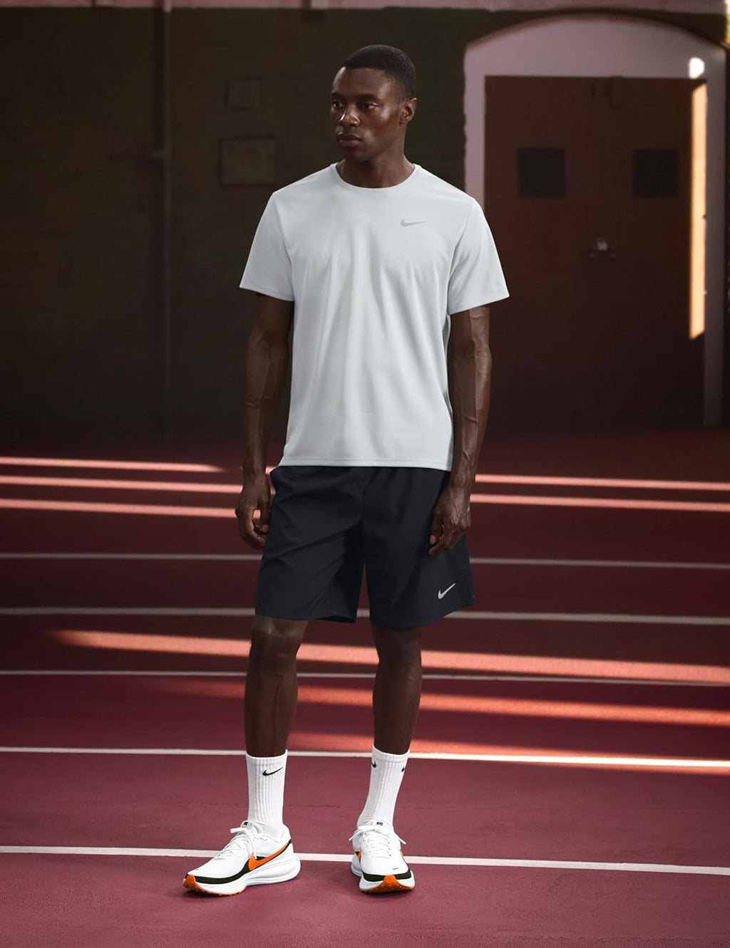 Nike Men'S Revolution 8 Road Running Shoes