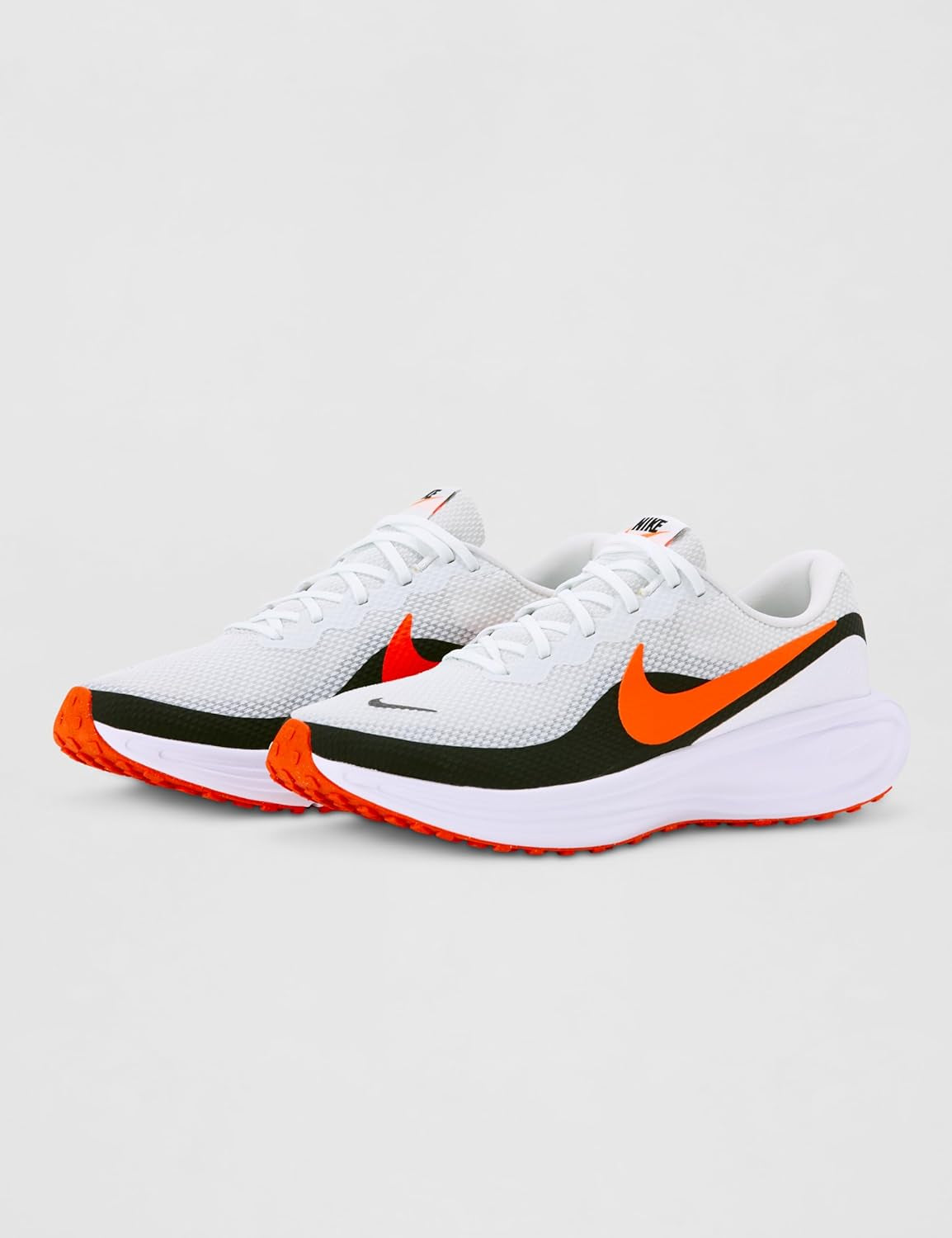 Nike Men'S Revolution 8 Road Running Shoes